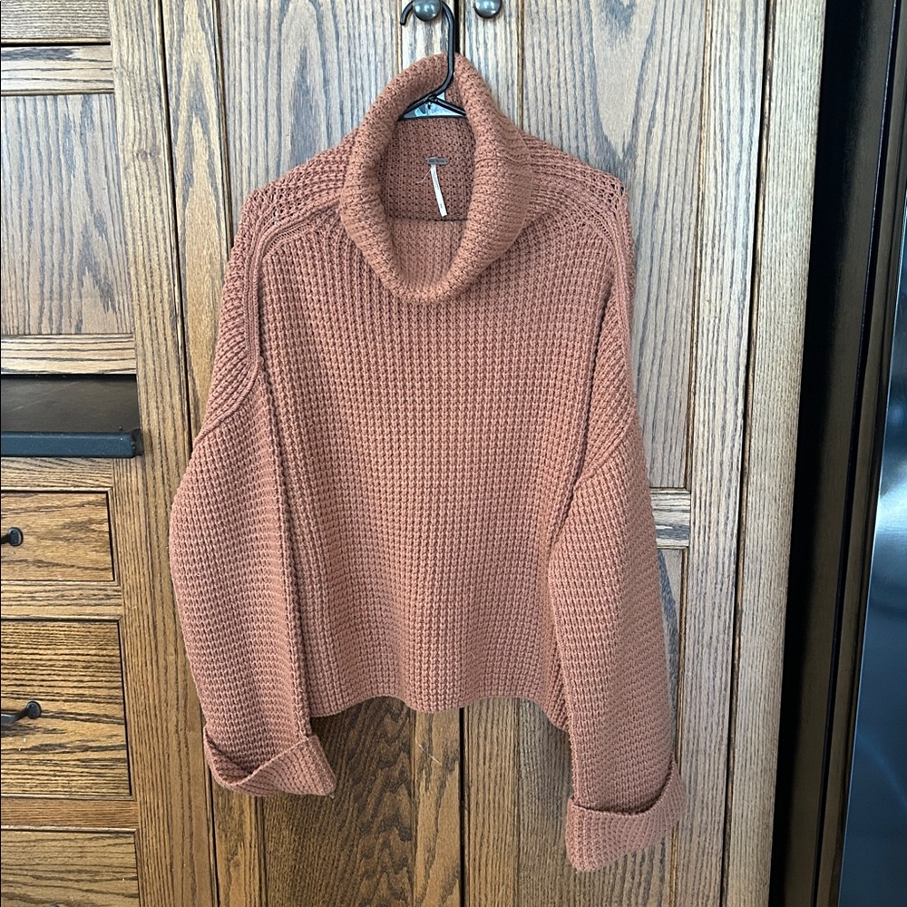 Free People Park City Pullover Waffle Knit Sweater cowl neck turtleneck small - Picture 3 of 6